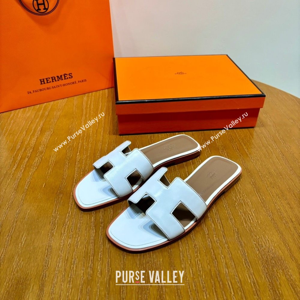 Hermes Oran Classic Swift Calfskin Flat Slide Sandals Tan/White2024(Handmade) (MDU-24062613)