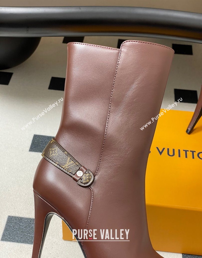 Louis Vuitton Legacy Heel Ankle Boots 9.5cm in Calf Leather with Back Strap Brown 2025 1AIEUG (MD-251021098)