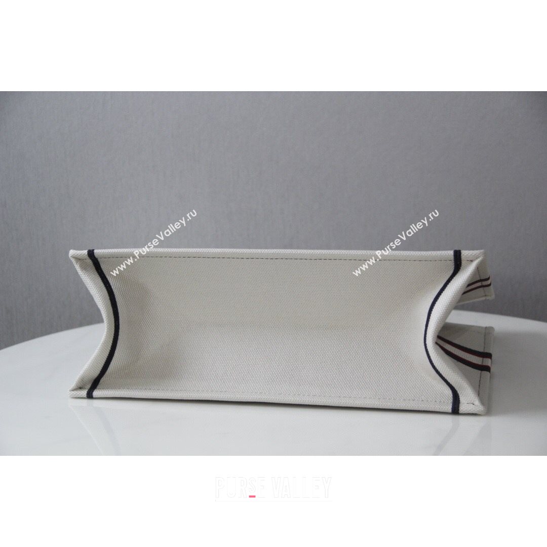 Dior Large Book Tote Bag in White Star Embroidery 2021 M1286  (XXG-21080313)