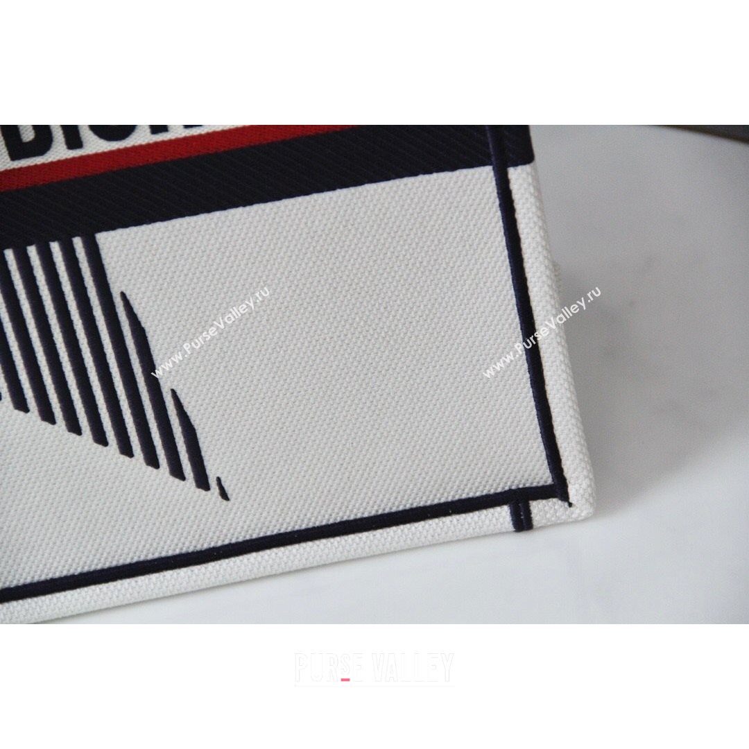 Dior Large Book Tote Bag in White Star Embroidery 2021 M1286  (XXG-21080313)