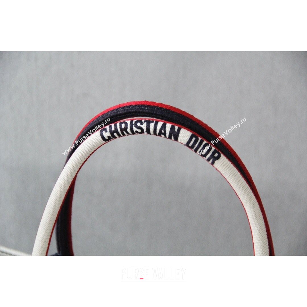 Dior Large Book Tote Bag in White Star Embroidery 2021 M1286  (XXG-21080313)