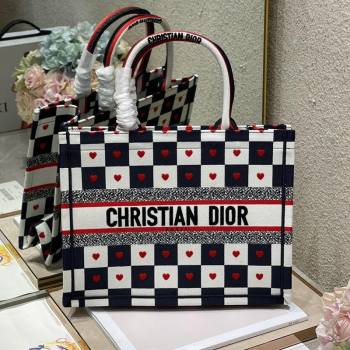 Dior Small Book Tote Bag in D-Chess Heart Embroidery 2021 M1286 (XXG-21080318)