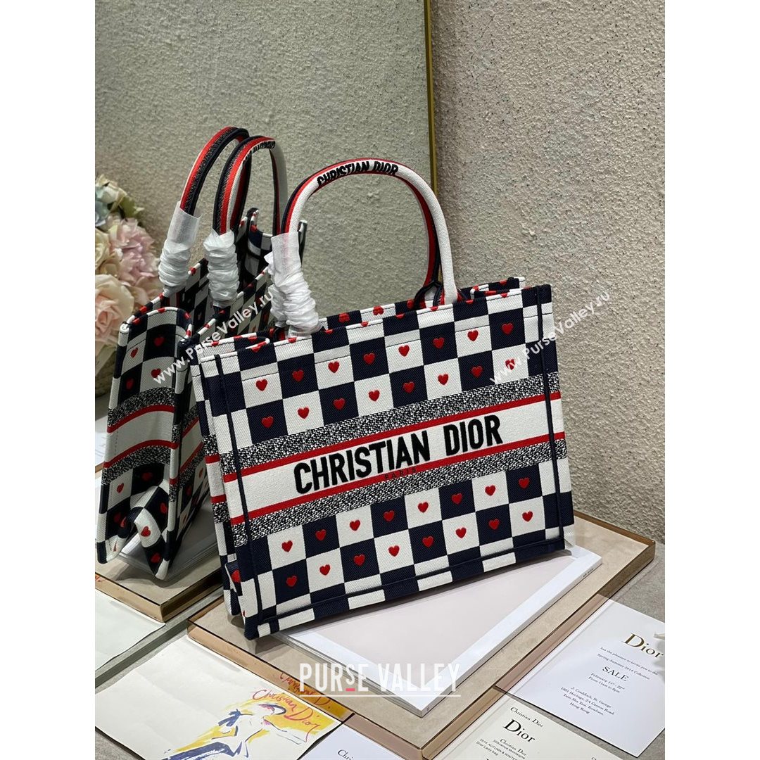 Dior Small Book Tote Bag in D-Chess Heart Embroidery 2021 M1286  (XXG-21080318)