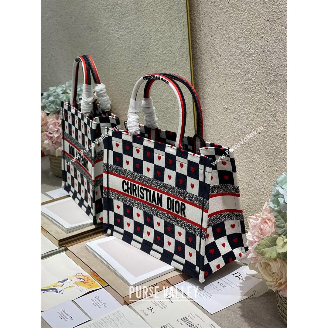 Dior Small Book Tote Bag in D-Chess Heart Embroidery 2021 M1286  (XXG-21080318)