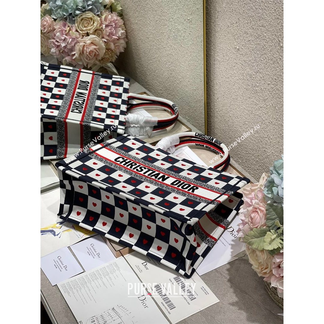 Dior Small Book Tote Bag in D-Chess Heart Embroidery 2021 M1286  (XXG-21080318)