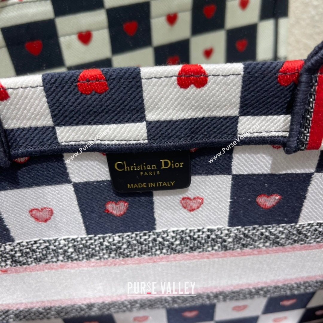 Dior Small Book Tote Bag in D-Chess Heart Embroidery 2021 M1286  (XXG-21080318)