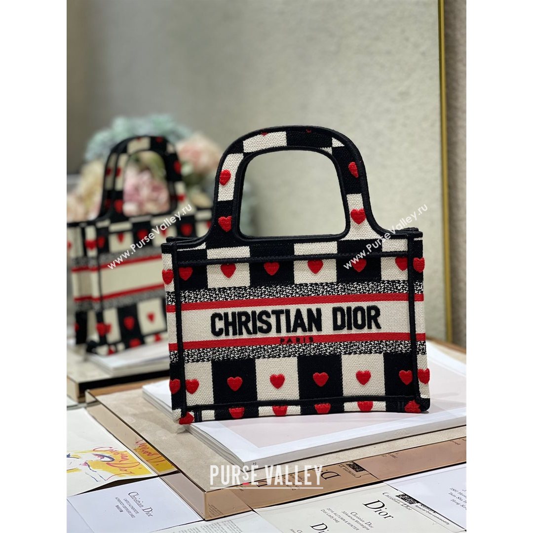 Dior Mini Book Tote Bag in D-Chess Heart Embroidery 2021 M1286  (XXG-21080319)