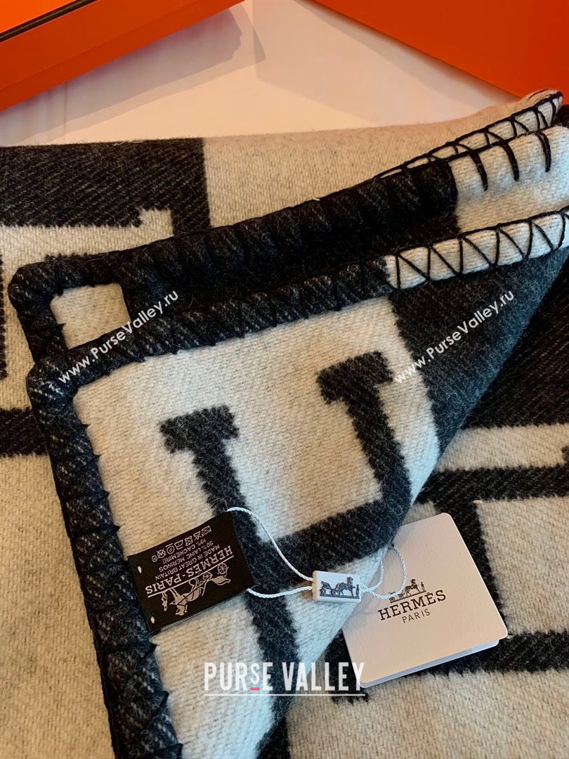 Hermes Cashmere  Wool Blanket H62703 Black 2024 (SHY-24062703)