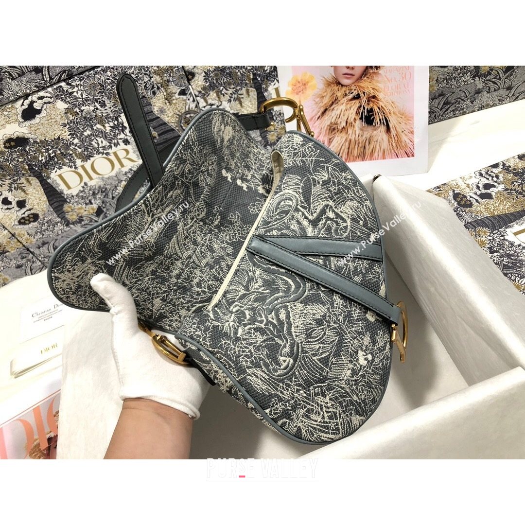 Dior Medium Saddle Bag in Grey Toile de Jouy Reverse Jacquard Embroidery M0446  (BF-21080338)