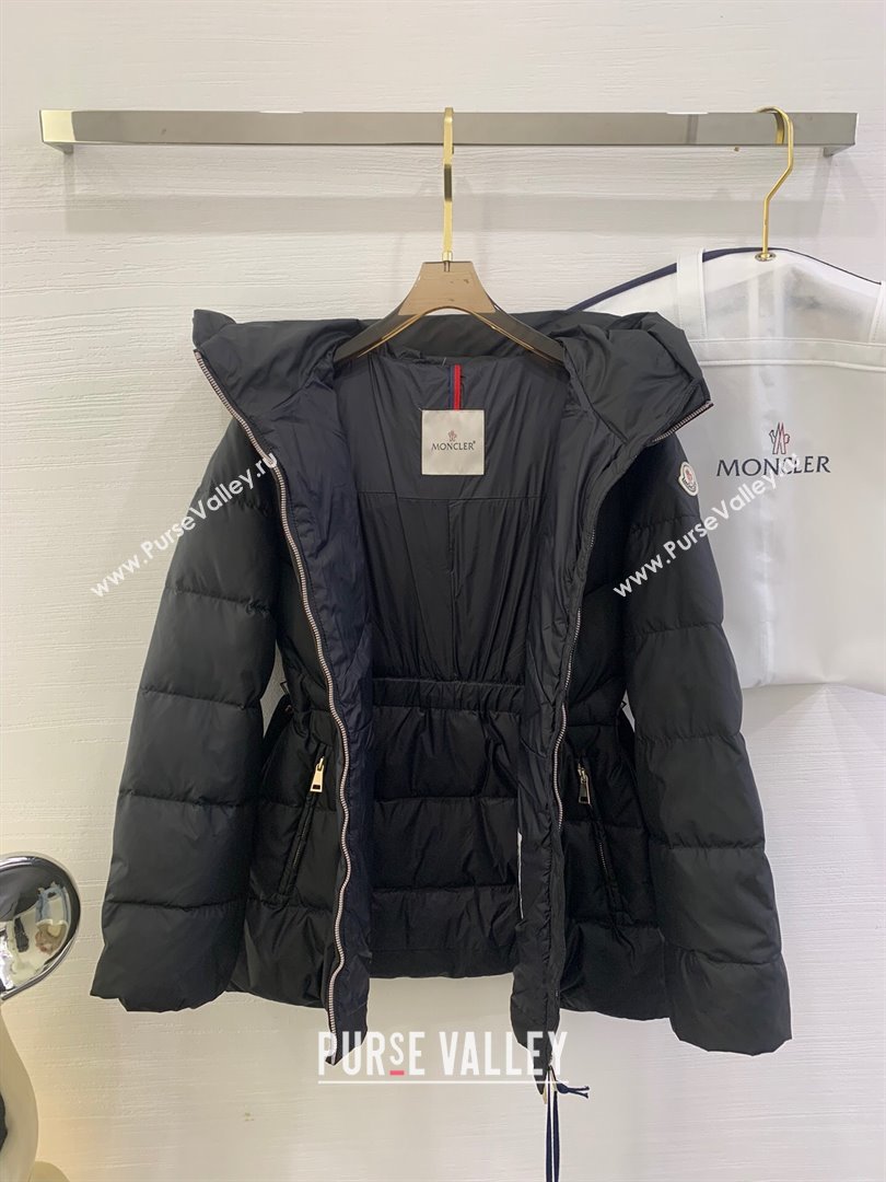 Moncler Down Jacket with Belt M112918 Black 2024 (Q-24112918)