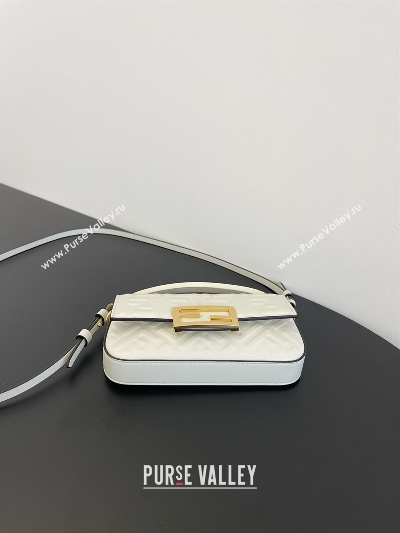 Fendi Baguette Phone Bag in Calf Leather White 2024 (AF-24031101)