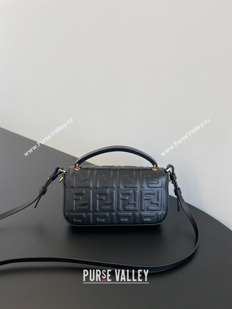 Fendi Baguette Phone Bag in Calf Leather Black 2024 (AF-24031102)