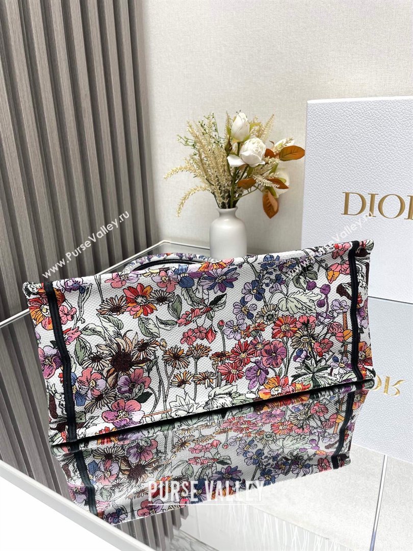 Dior Medium Book Tote Bag Bag in Ecru Multicolor Dior 4 Saisons Éte Soleil Purple 2024 (DMZ-24062808)