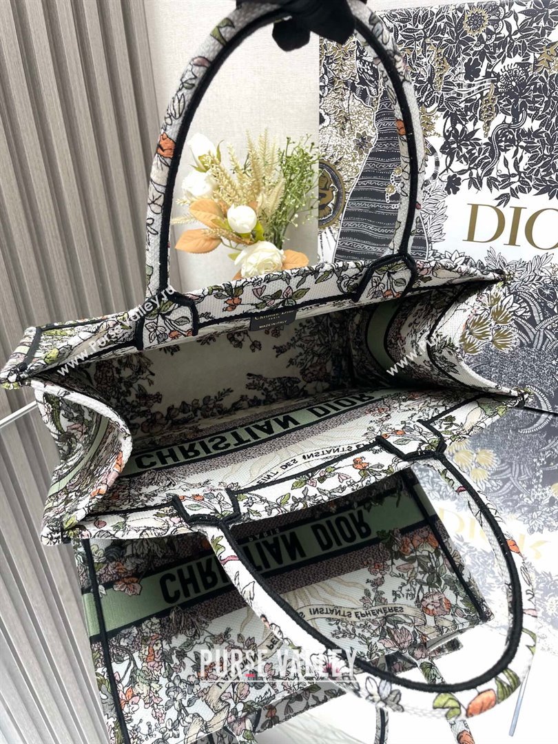 Dior Medium Book Tote Bag Bag in Ecru Multicolor Dior 4 Saisons Automne Soleil Ecru Multicolor Green 2024 (DMZ-24062810)