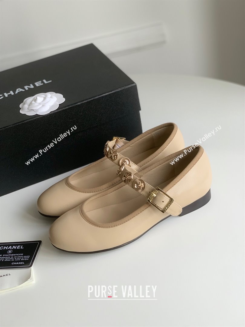 Chanel Mary Janes Shoes with Badge in Calfskin Leather Beige 2024 (Y30-24031106)