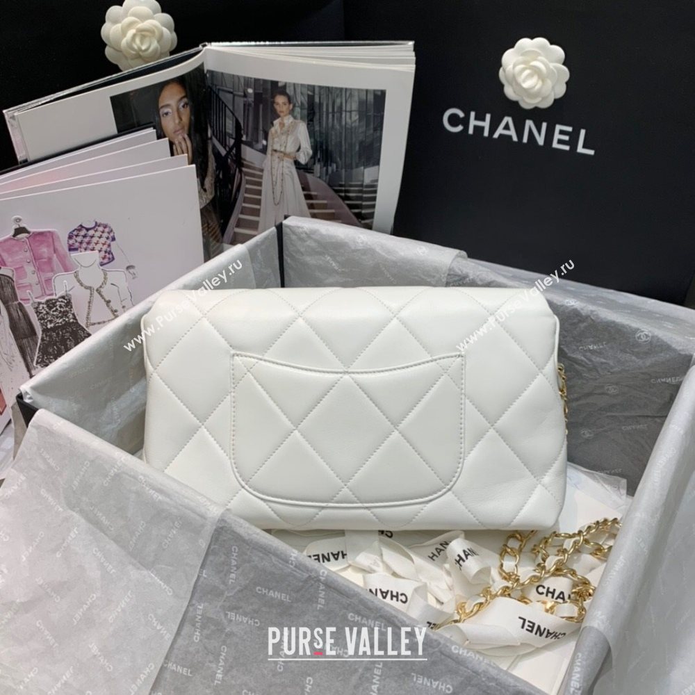 Chanel Quilted Lambskin Flap Bag AS2300 White 2020 (JY-20121521)