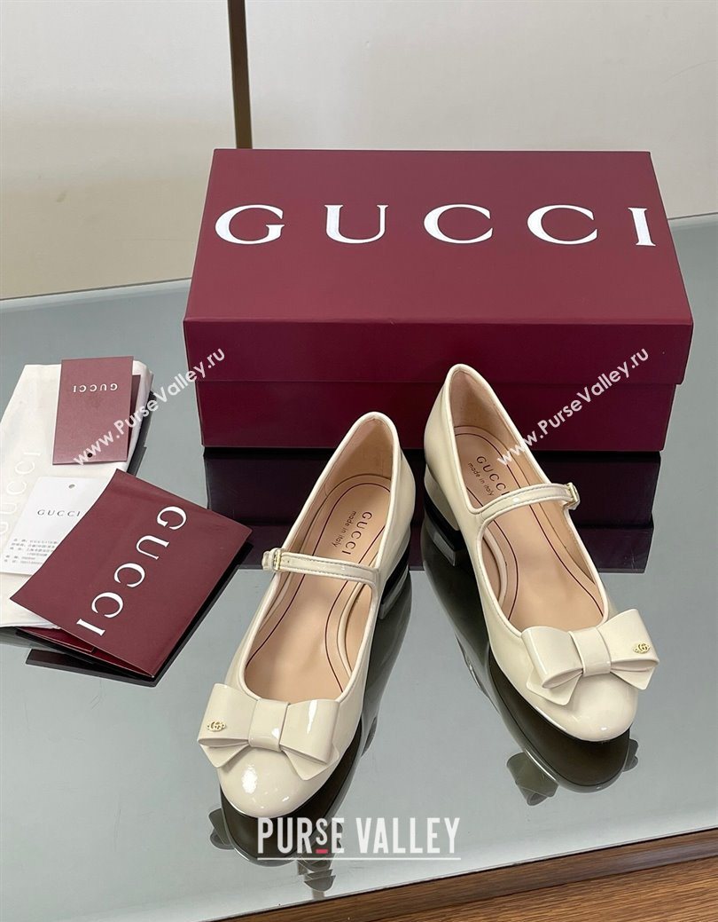 Gucci Bow Mary Jane Ballet Flats in Patent Leather White 2025 835748 (MD-250828029)