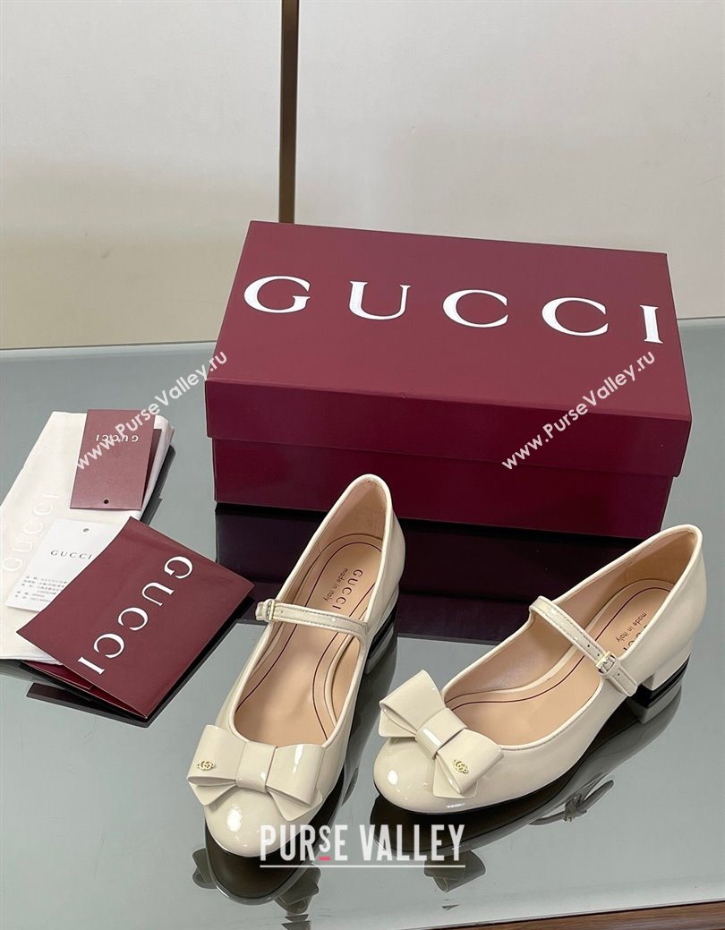 Gucci Bow Mary Jane Ballet Flats in Patent Leather White 2025 835748 (MD-250828029)