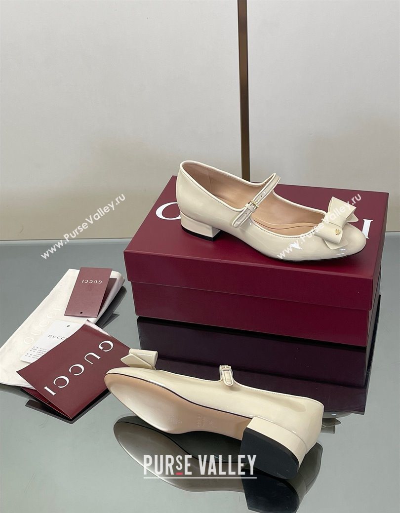 Gucci Bow Mary Jane Ballet Flats in Patent Leather White 2025 835748 (MD-250828029)
