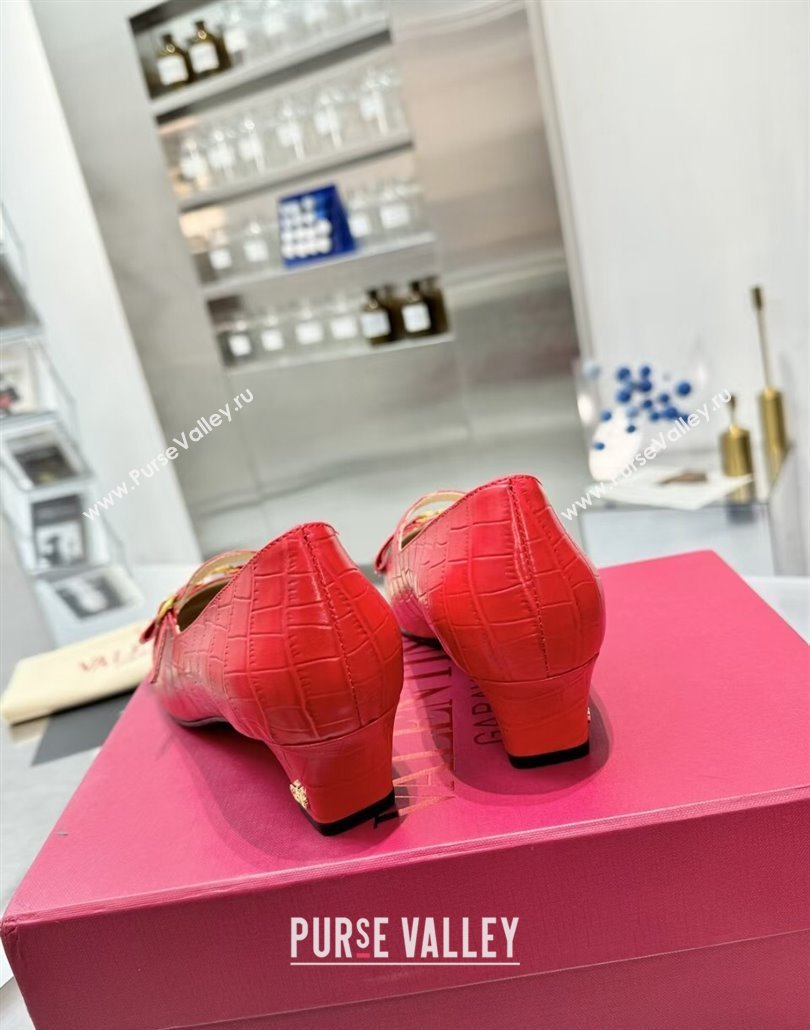 Valentino Bowow Decollete Pumps 5cm in Crocodile-Effect Printed Calfskin Red 2025 (XL-250428065)