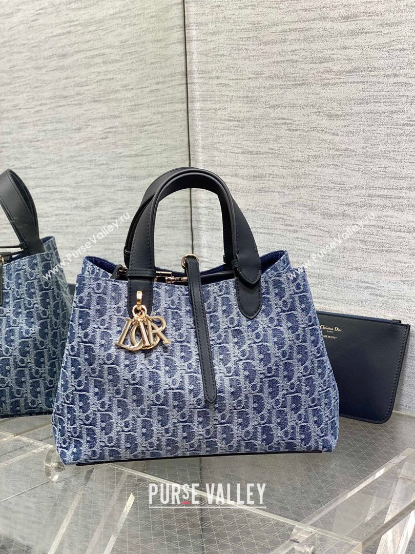 Dior Medium Dior Toujours Bag in Blue Denim Dior Oblique Jacquard 2024 (XXG-24070317)