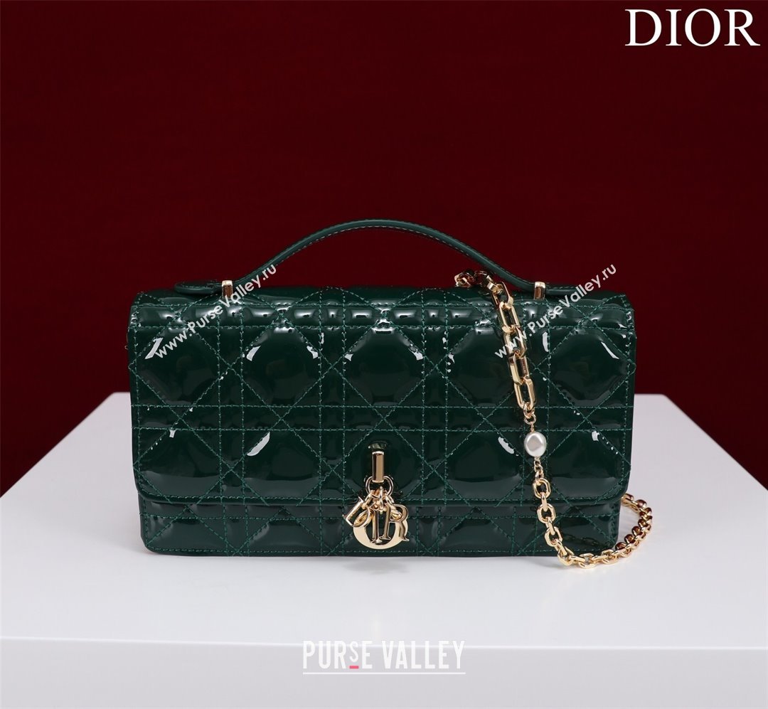 Dior My Dior Mini Bag in Green Patent Cannage Calfskin 0980 2024 (DMZ-24050718)
