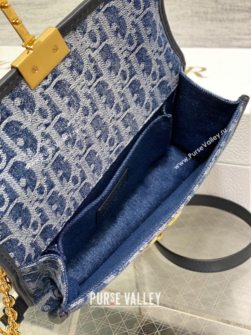 Dior 30 Montaigne East-West Bag with Chain in Blue Denim Dior Oblique Jacquard 2024 (XXG-24070318)