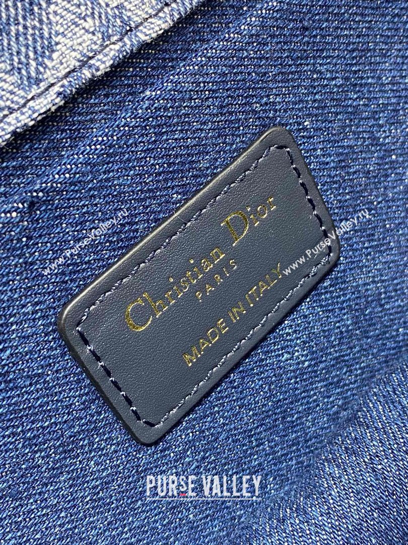 Dior 30 Montaigne East-West Bag with Chain in Blue Denim Dior Oblique Jacquard 2024 (XXG-24070318)