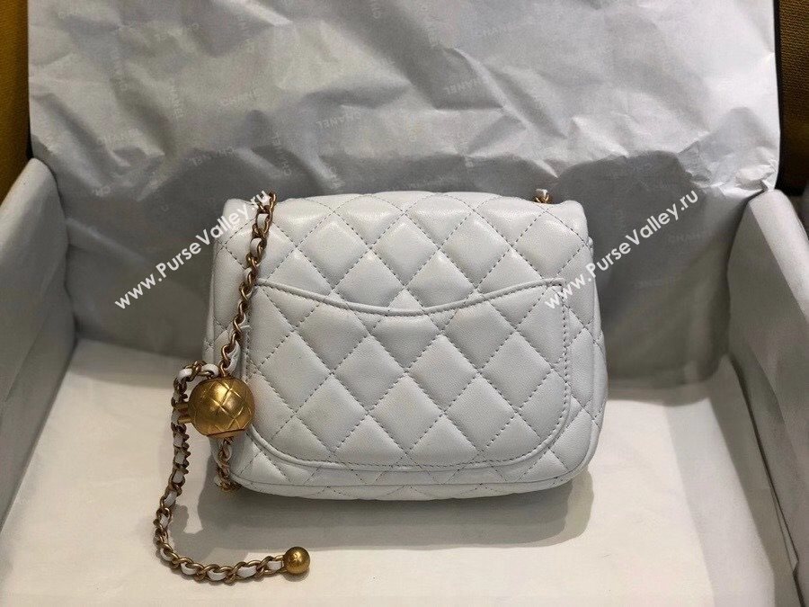 Chanel Lambskin & Gold-Tone Metal Flap Bag AS1786 White 2020 TOP (SMJD-20112326)