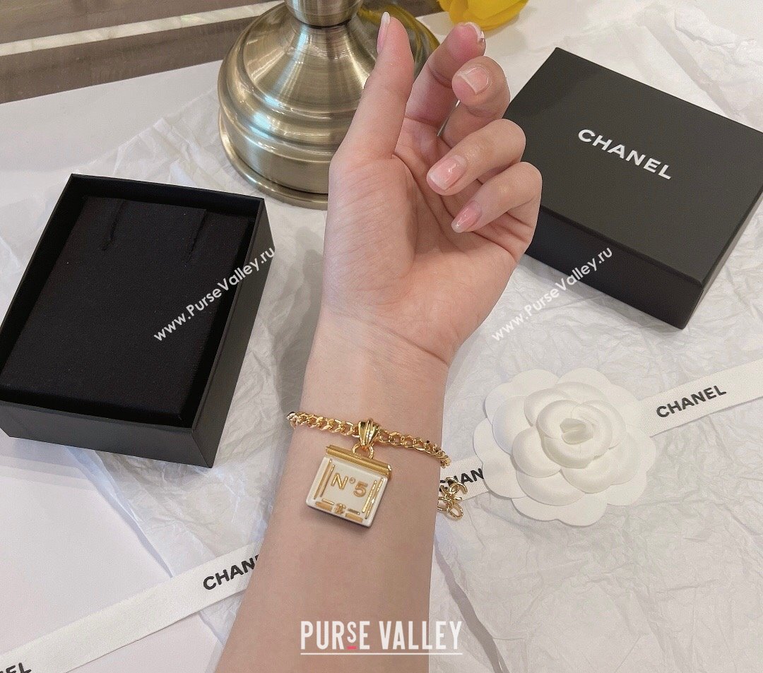 Chanel N5 Bracelet Black/White 2021 100848 (YF-21100888)