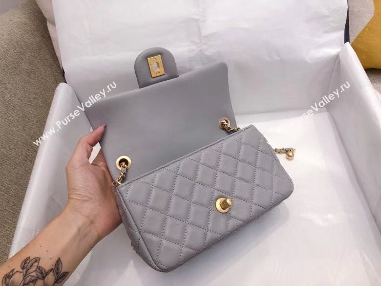 Chanel Lambskin & Gold-Tone Metal Flap Bag AS1787 Gray 2020 TOP (SMJD-20112334)