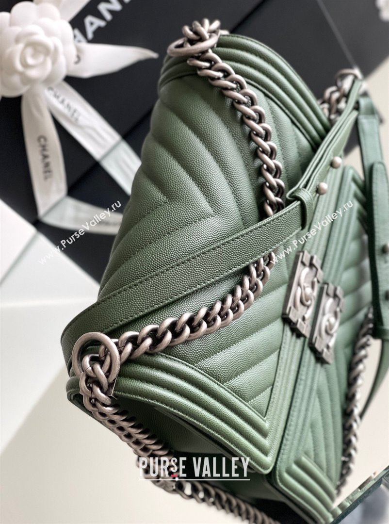 Chanel Original Grained Calfskin Chevron Medium Boy Flap Bag Silver/Green 2023 Top Quality (MHE-23102520)