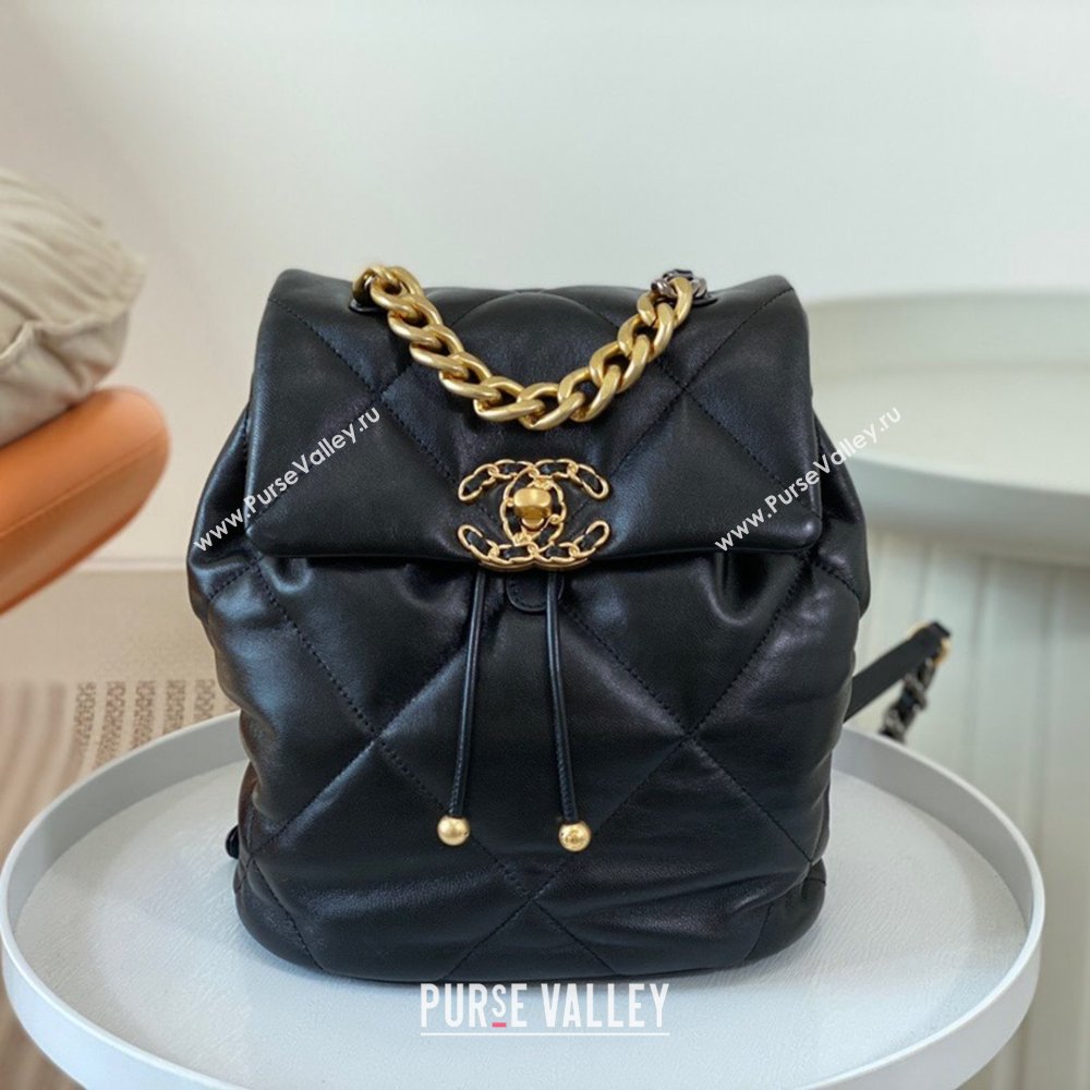 Chanel 19 Backpack in Quilted Goatskin AS4223 Black/Gold 2023 Top (SM-23112824)