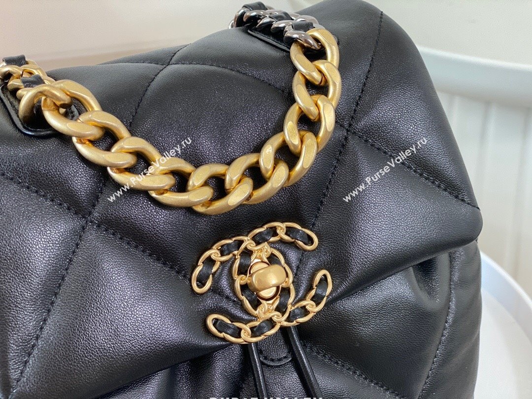 Chanel 19 Backpack in Quilted Goatskin AS4223 Black/Gold 2023 Top (SM-23112824)