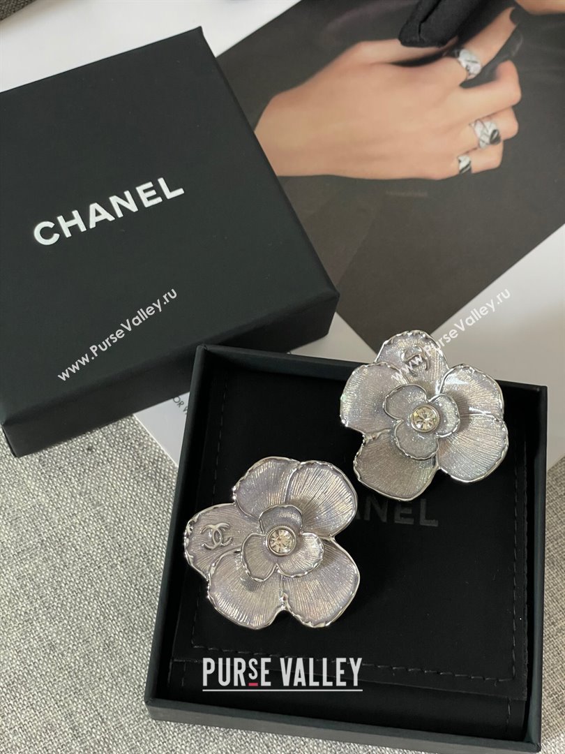 Chanel Camellia Clip-on Earrings CH101056 Silver 2024 (YF-24101056)