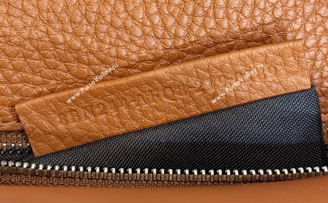 Fendi Peekaboo Mini Bag with Hand-sewn Topstitches 8615 Brown 2024 Top (CL-24031503)