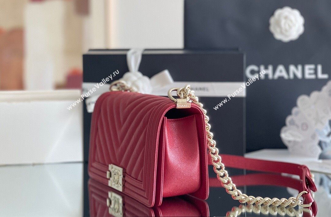 Chanel Original Grained Calfskin Chevron Medium Boy Flap Bag Light Gold/Red 2023 Top Quality (MHE-23102519)