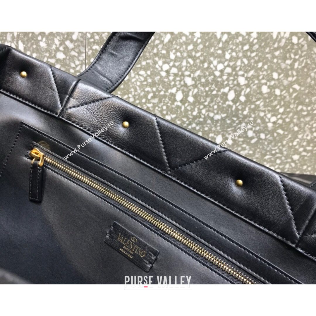 Valentino Roman Stud The Tote in Calfskin Nappa Black 2021 1166 (LKF-21080461)