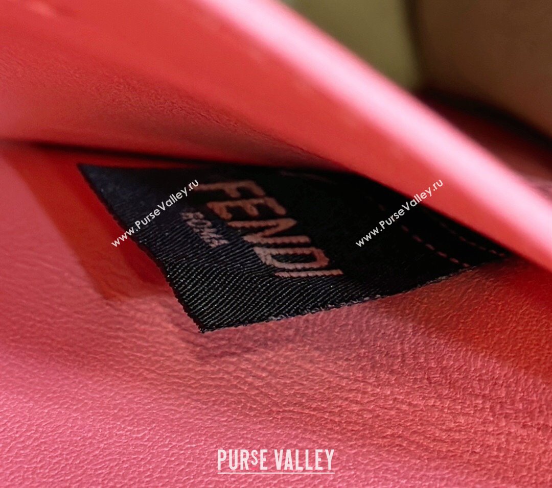 Fendi Peekaboo ISeeU Small Bag in Pink Interlaced Leather 80138M 2024 Top (CL-24031514)