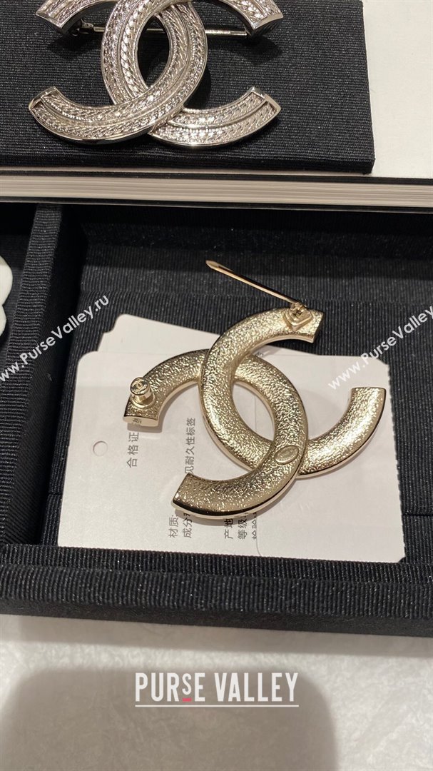 Chanel CC Brooch CH101128 Gold 2024 (YF-24101128)