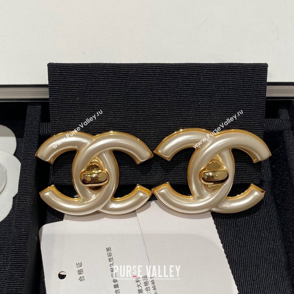 Chanel CC Earrings CH101129 Gold/White 2024 (YF-24101129)