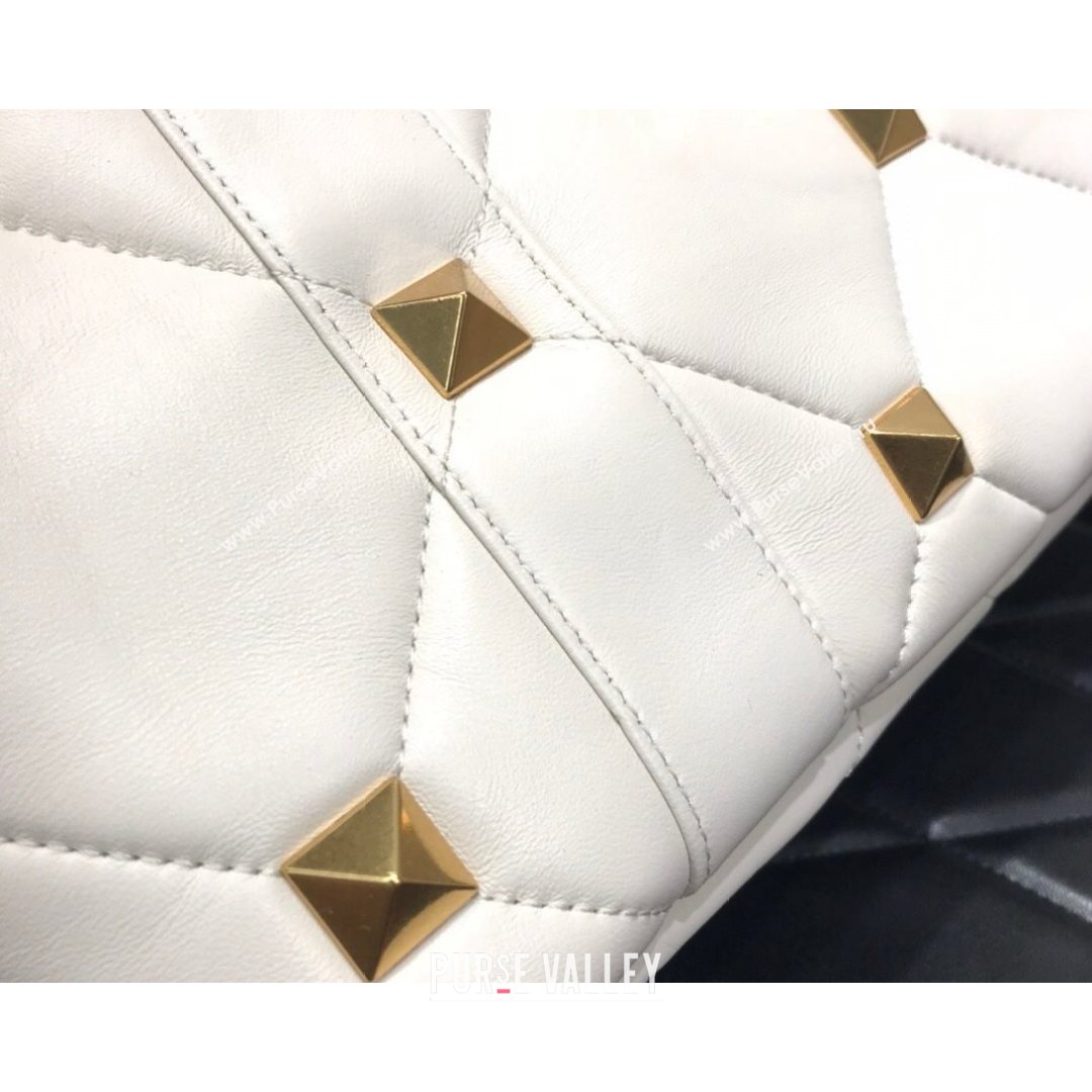 Valentino Roman Stud The Tote in Calfskin Nappa White 2021 1166 (LKF-21080463)