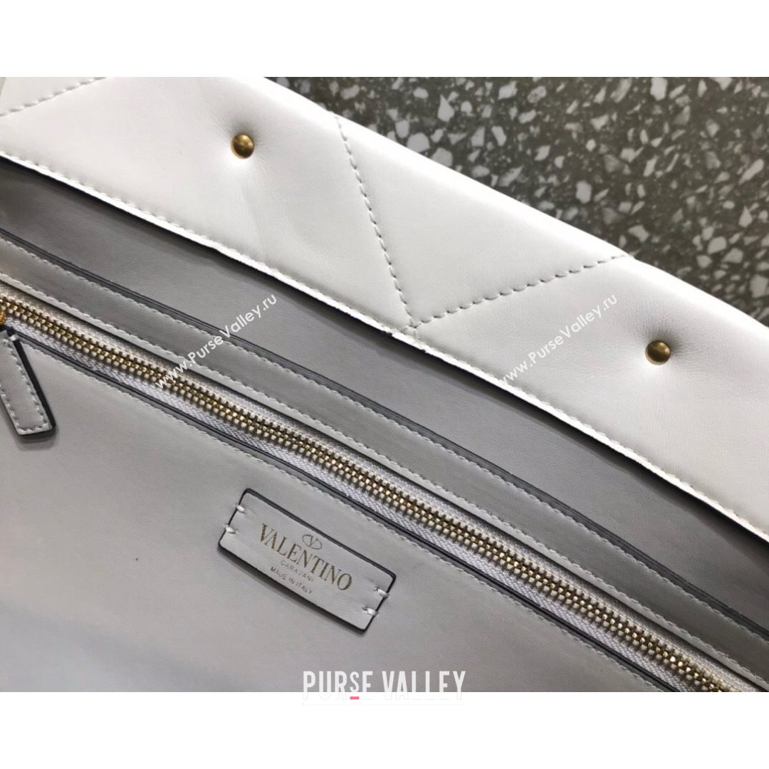 Valentino Roman Stud The Tote in Calfskin Nappa White 2021 1166 (LKF-21080463)