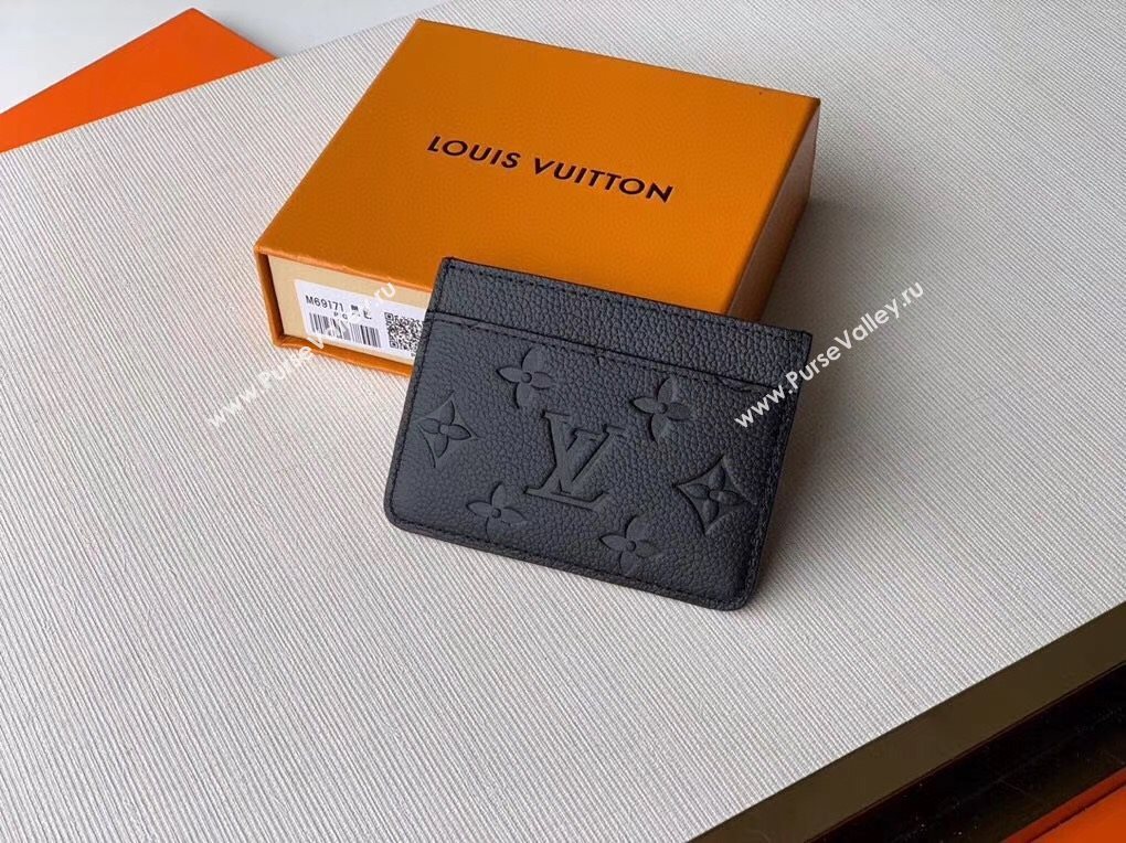 Louis Vuitton Card Holder in Black Monogram Leather M69171 2020 (KI-20112404)