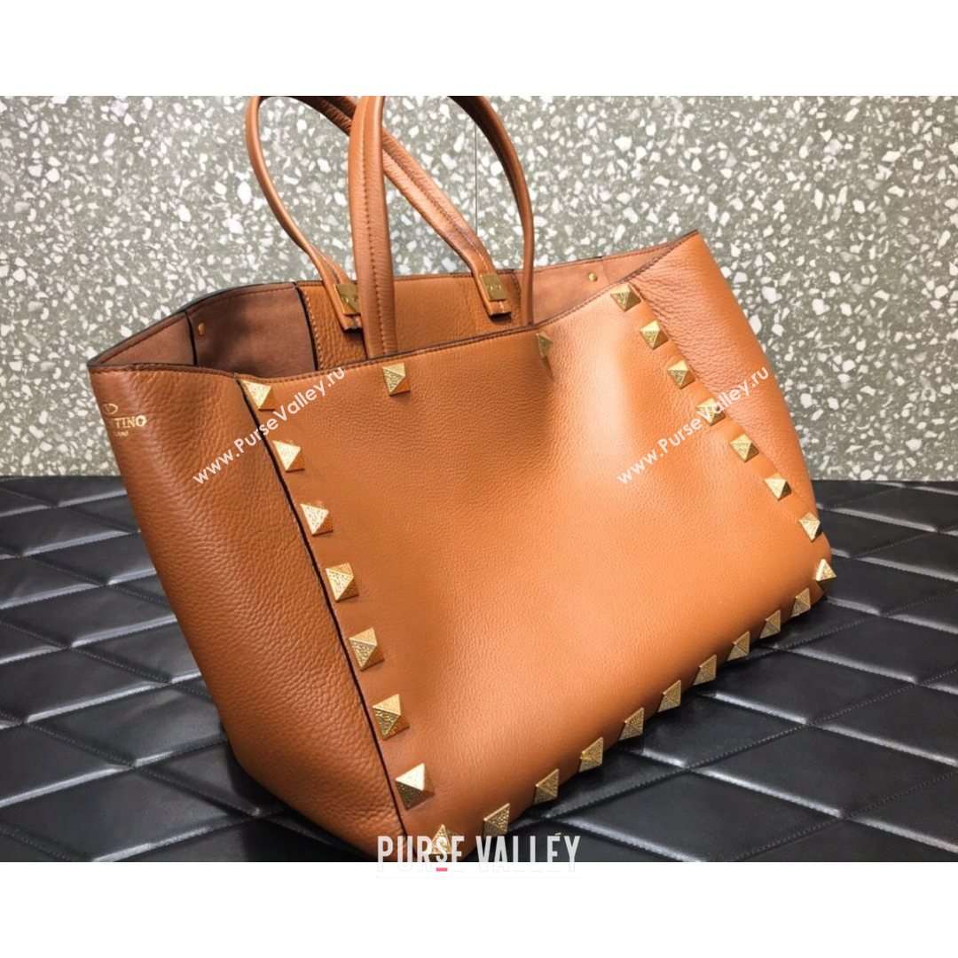 Valentino Roman Stud Tote Bag in Grainy Calfskin Brown 2021 3232 (LKF-21080466)