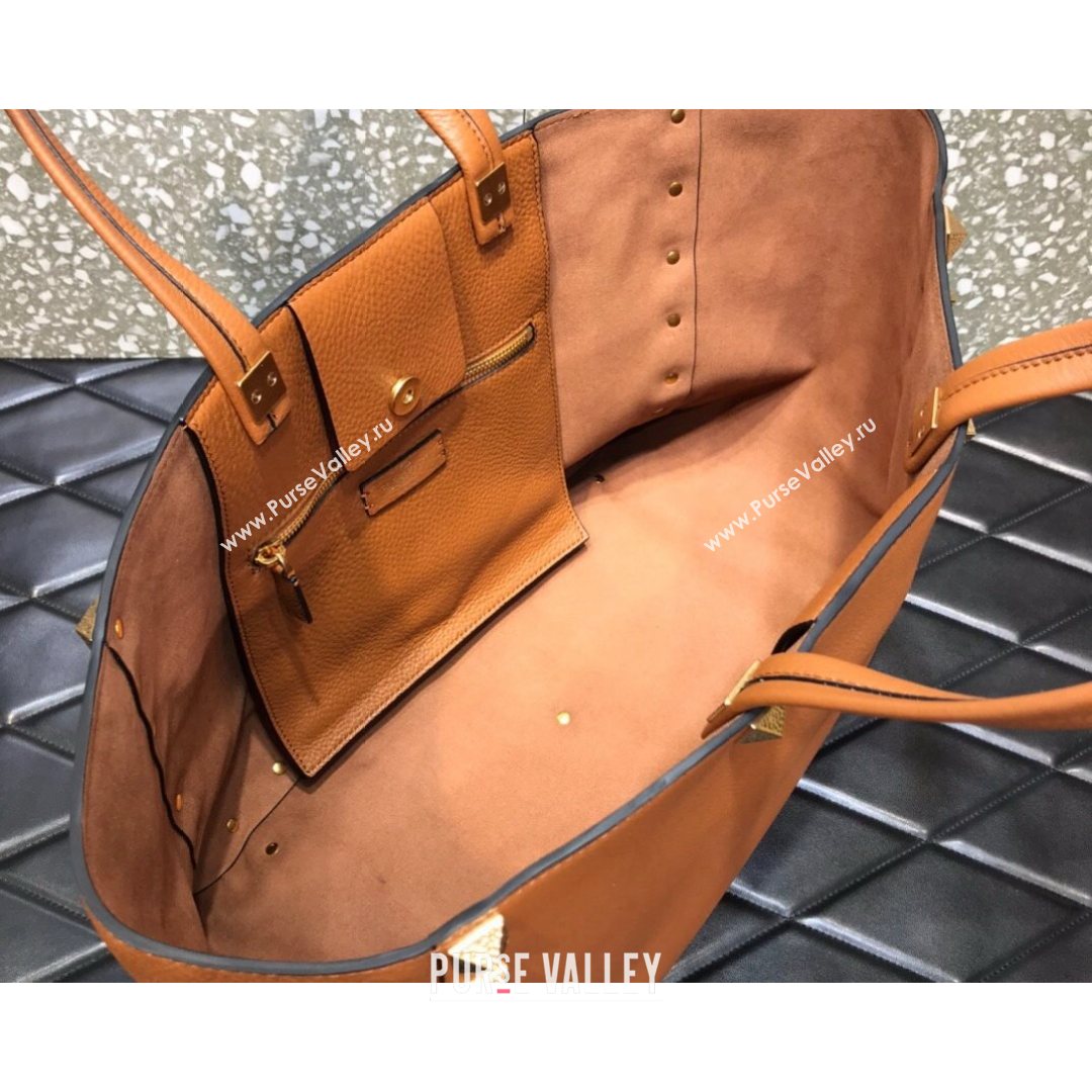 Valentino Roman Stud Tote Bag in Grainy Calfskin Brown 2021 3232 (LKF-21080466)