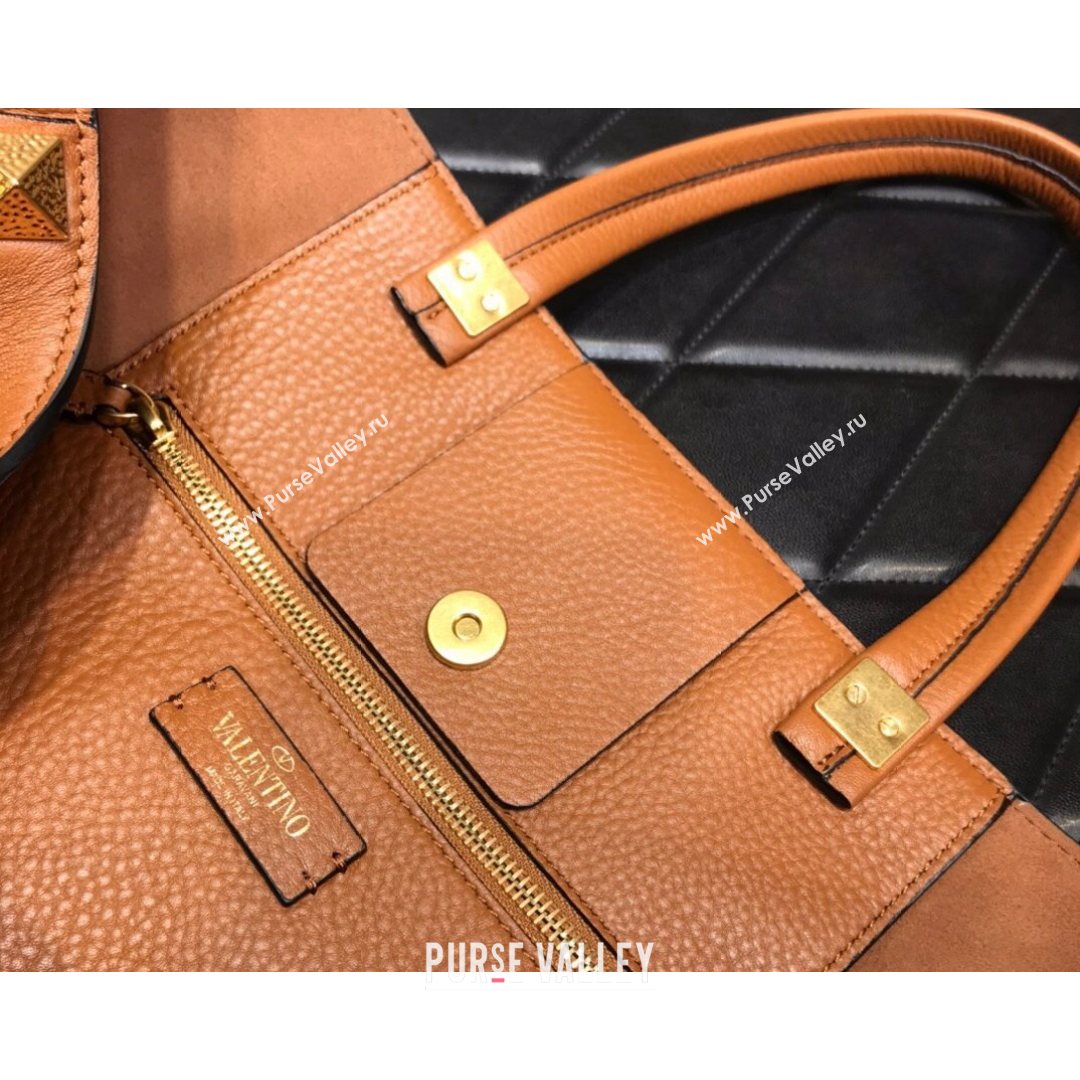 Valentino Roman Stud Tote Bag in Grainy Calfskin Brown 2021 3232 (LKF-21080466)