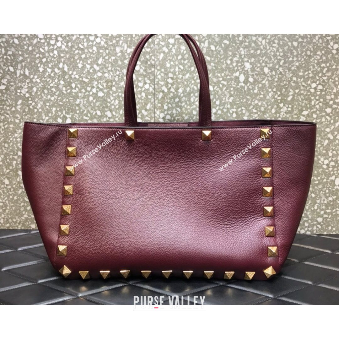 Valentino Roman Stud Tote Bag in Grainy Calfskin Burgundy 2021 3232 (LKF-21080468)