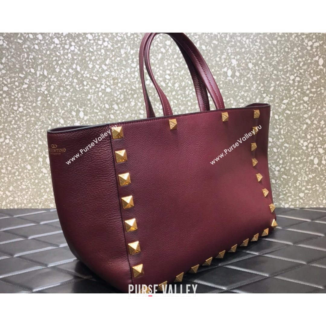 Valentino Roman Stud Tote Bag in Grainy Calfskin Burgundy 2021 3232 (LKF-21080468)