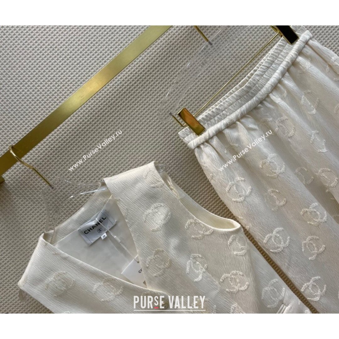 Chanel CC Vest and Pants Set White 2021 (Q-21082611)